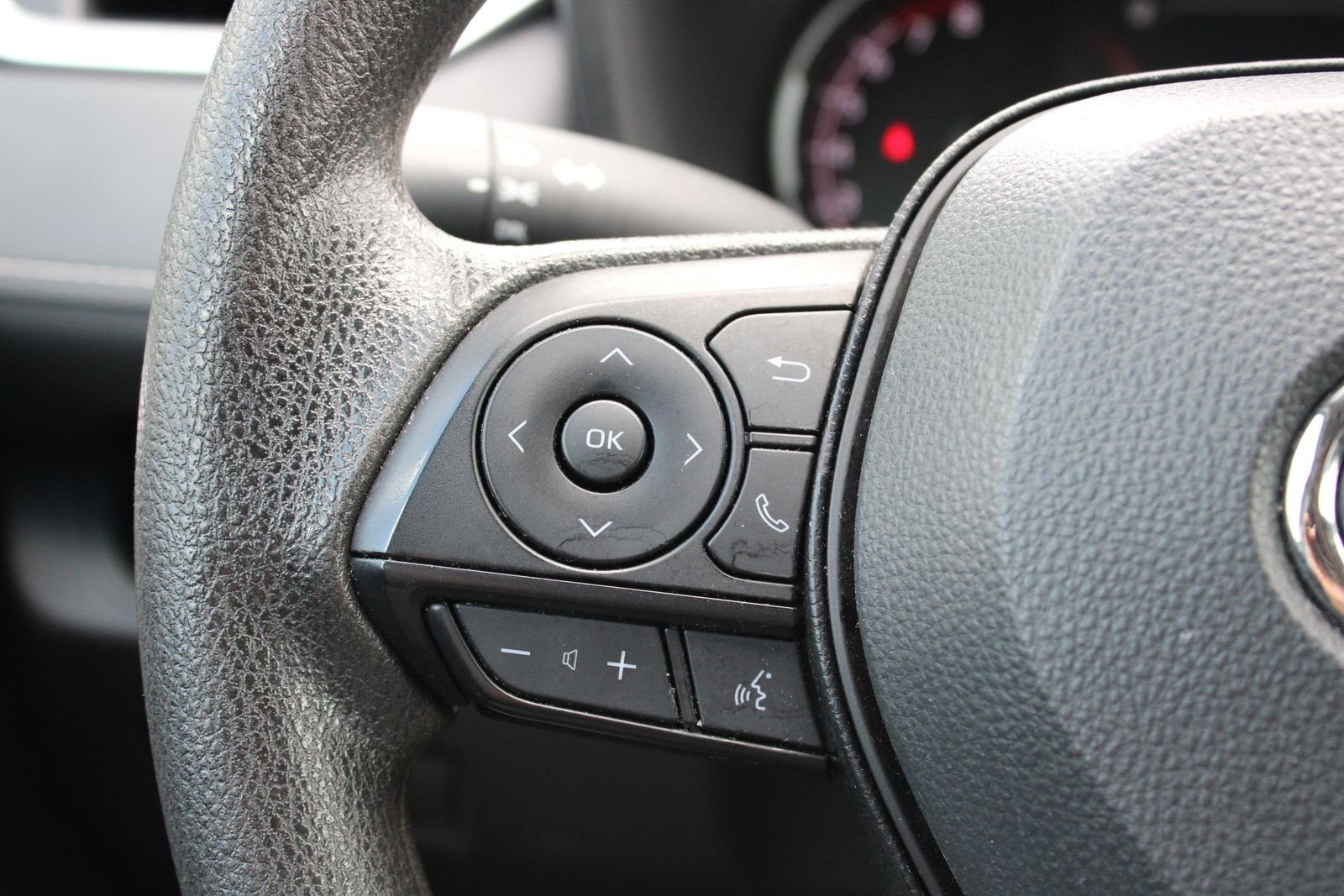 Used 2025 Black Toyota LE image 18