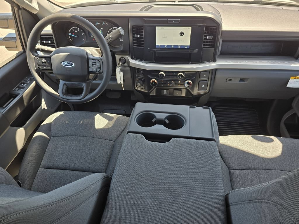 New 2026 Oxford White Ford XL image 31