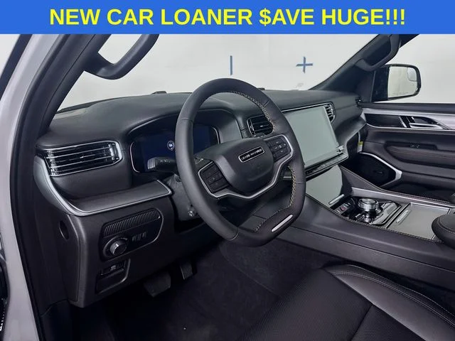 New 2026 Bright White Clear-Coat Exterior Paint Jeep Grand Wagoneer image 9