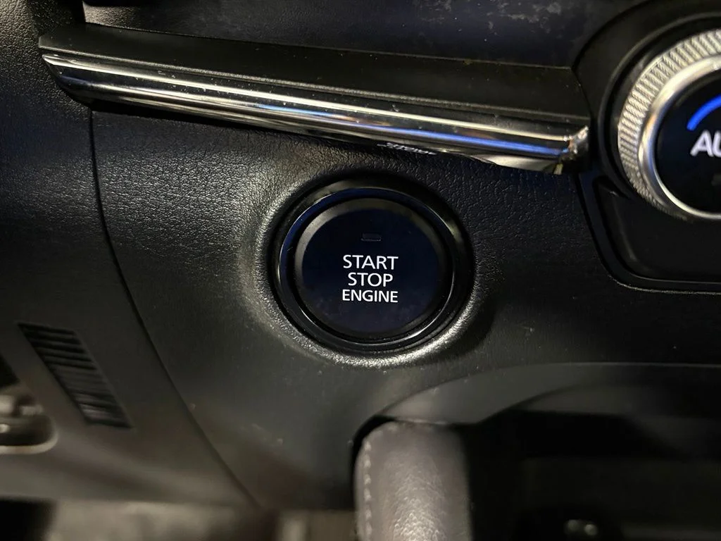 Used 2024 Quartz Metallic Mazda 2.5 S Preferred Package image 23