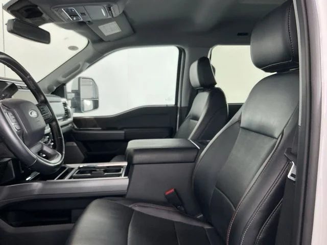 Used 2023 White Ford Lariat image 9
