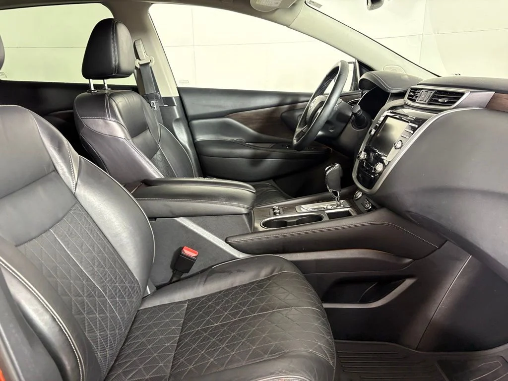 Used 2019 Orange Nissan Platinum image 14