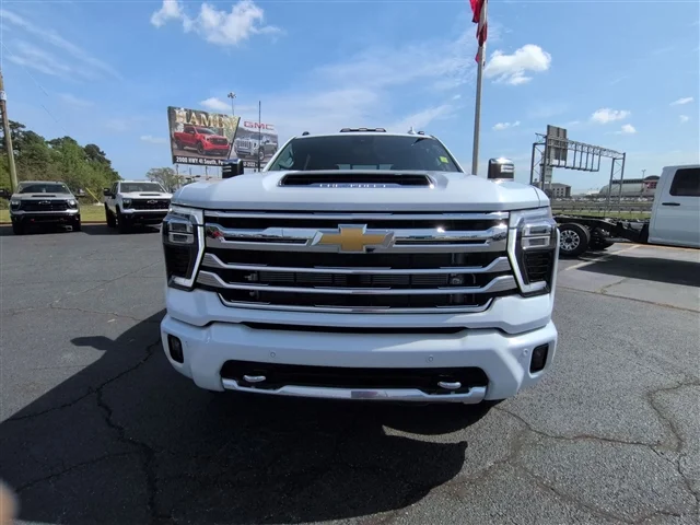 New 2026 Polar White Tricoat Chevrolet High Country DRW image 56