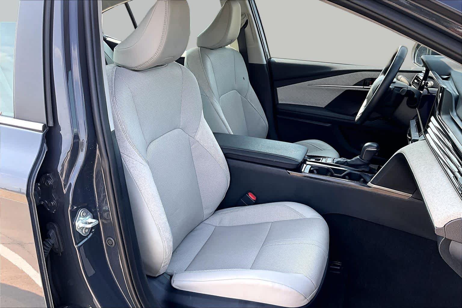 Used 2025 Underground Toyota XLE image 9