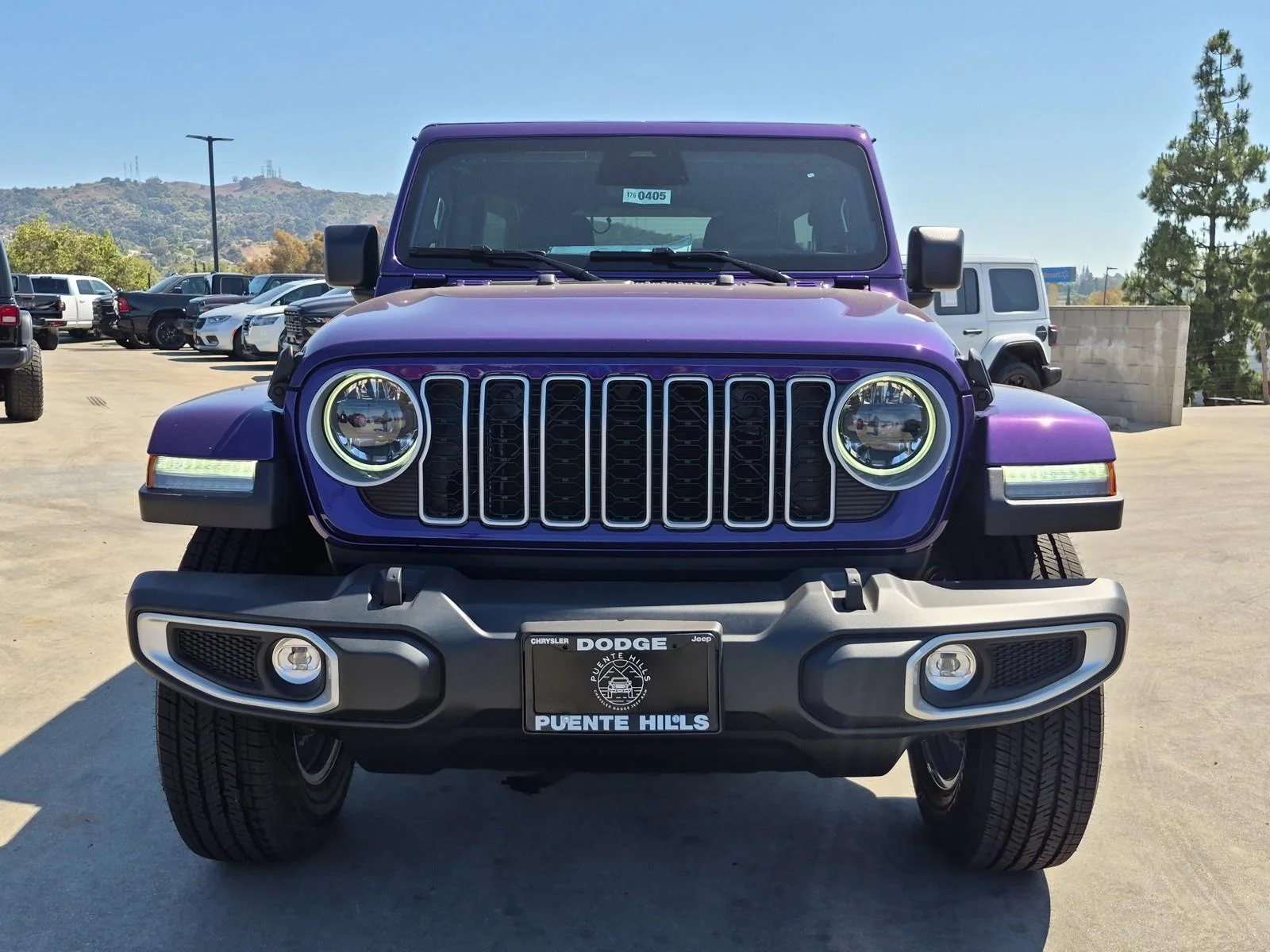 New 2026 Reign Exterior Paint Jeep Sahara image 2