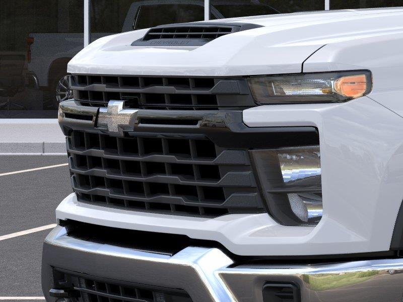 New 2026 Summit White Chevrolet Work Truck image 13