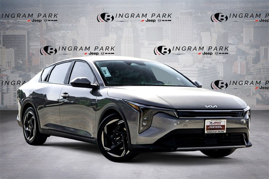 2025 Kia K4
