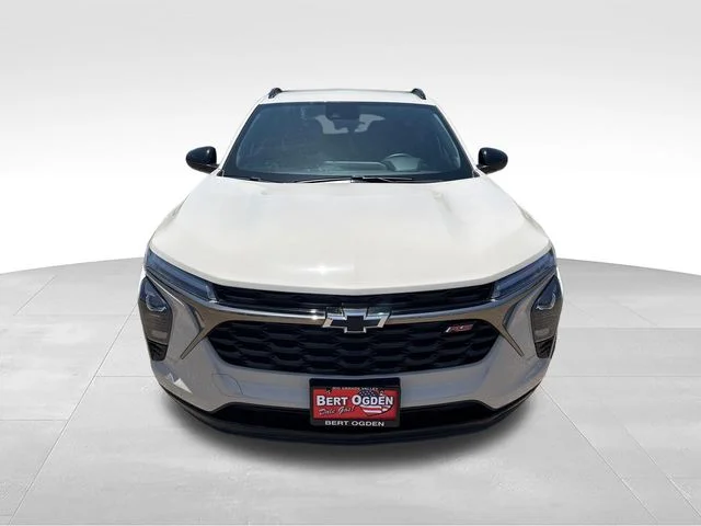 Used 2026 White Chevrolet 2RS image 2