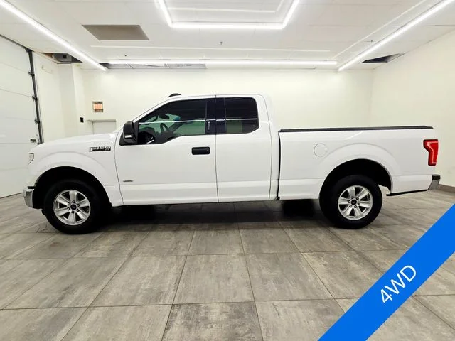 Used 2015 Oxford White Ford XLT image 2