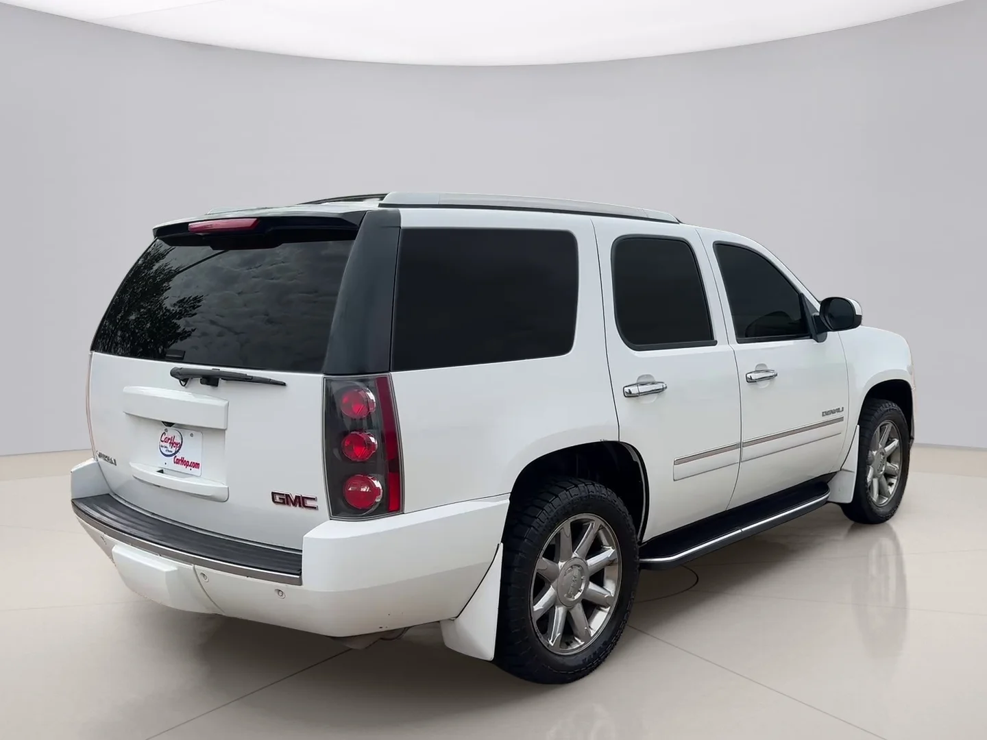 Used 2013 White Gmc DENALI image 5