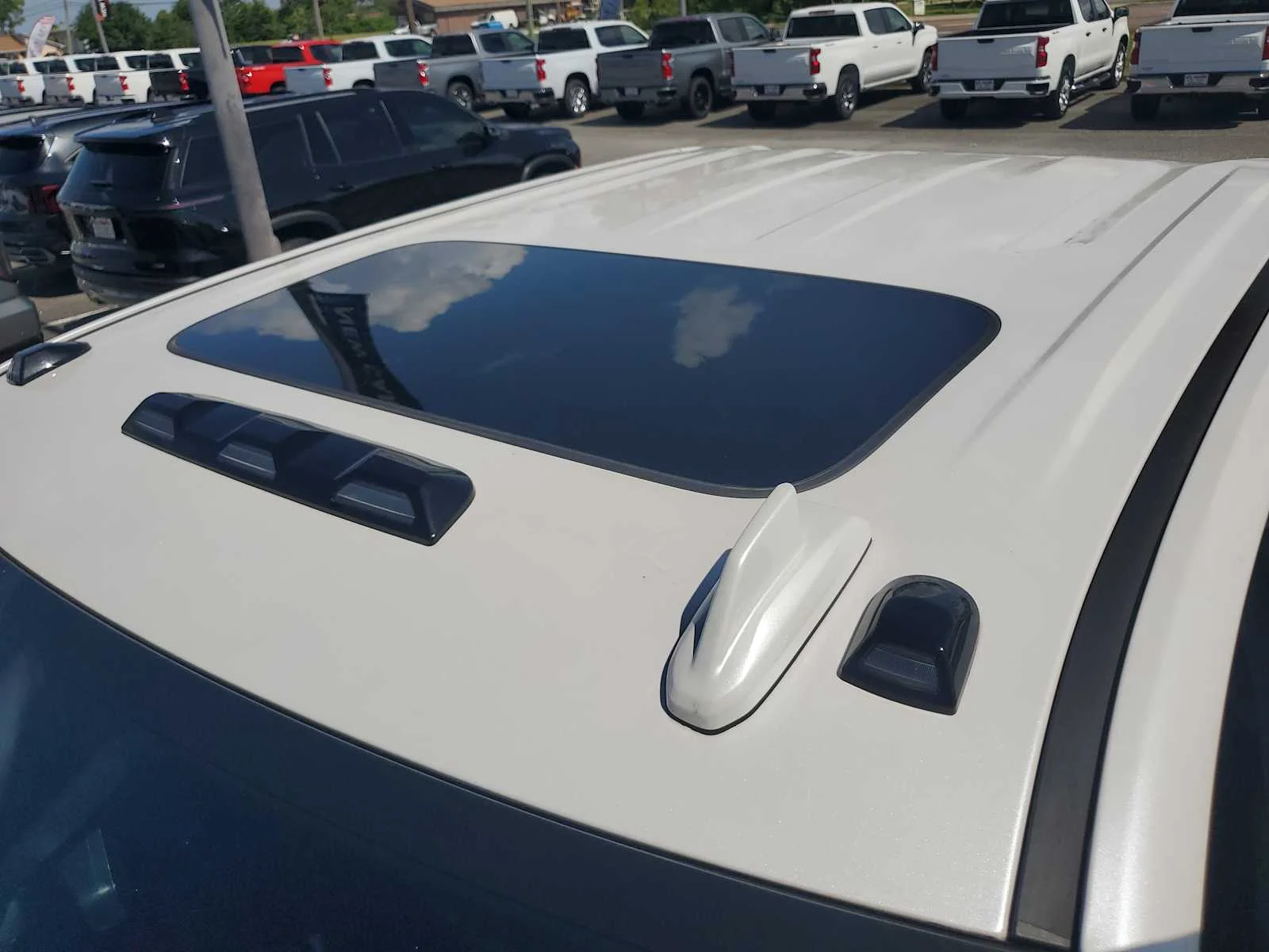 Used 2024 Iridescent Pearl Tricoat Chevrolet LTZ DRW image 16