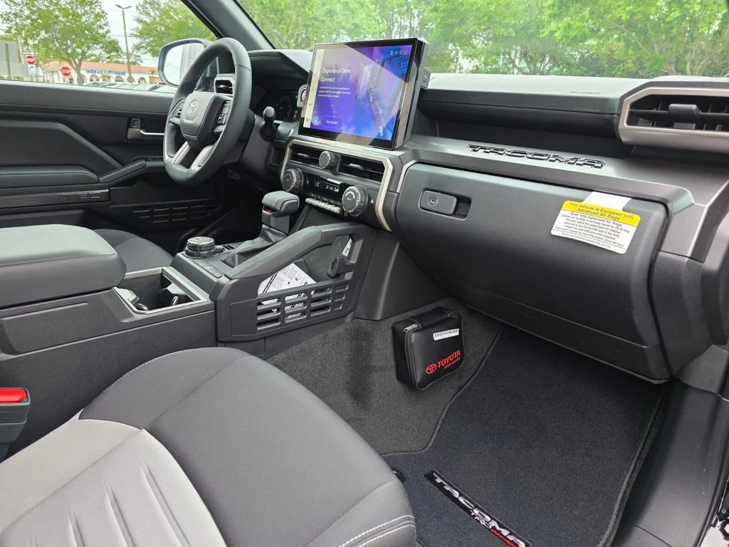 2026 Toyota Tacoma TRD Off Road - Photo 13