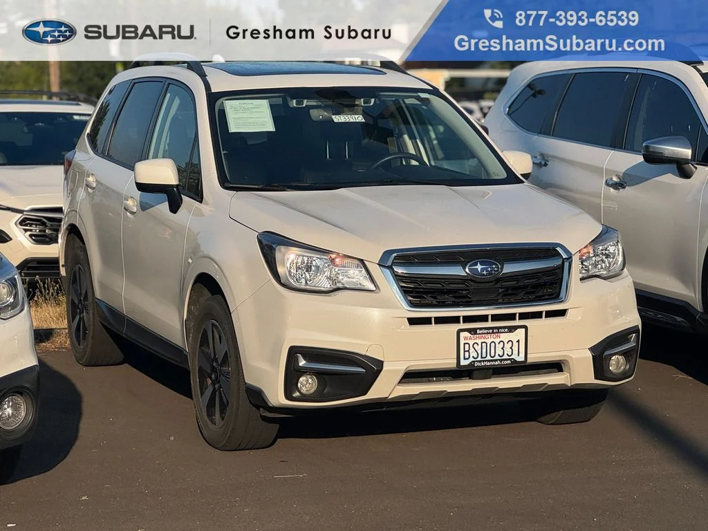Used 2018 Crystal White Pearl Subaru 2.5i Premium image 1