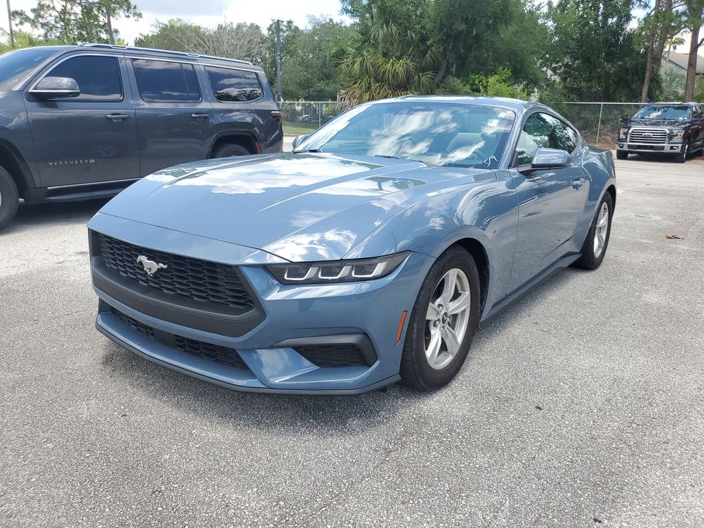2024 Ford Mustang EcoBoost Fastback's photo