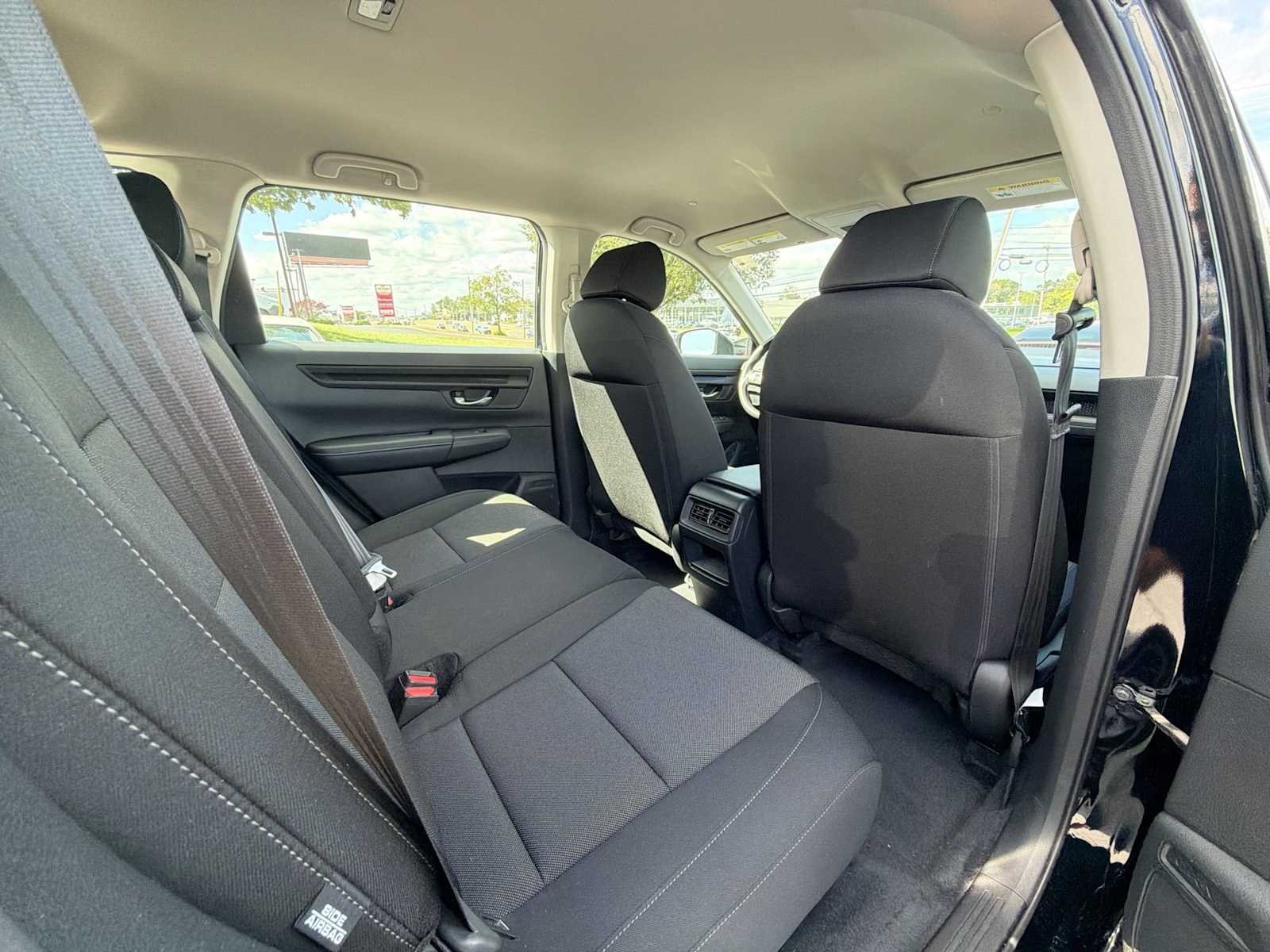 2024 Honda CR-V LX - Photo 14