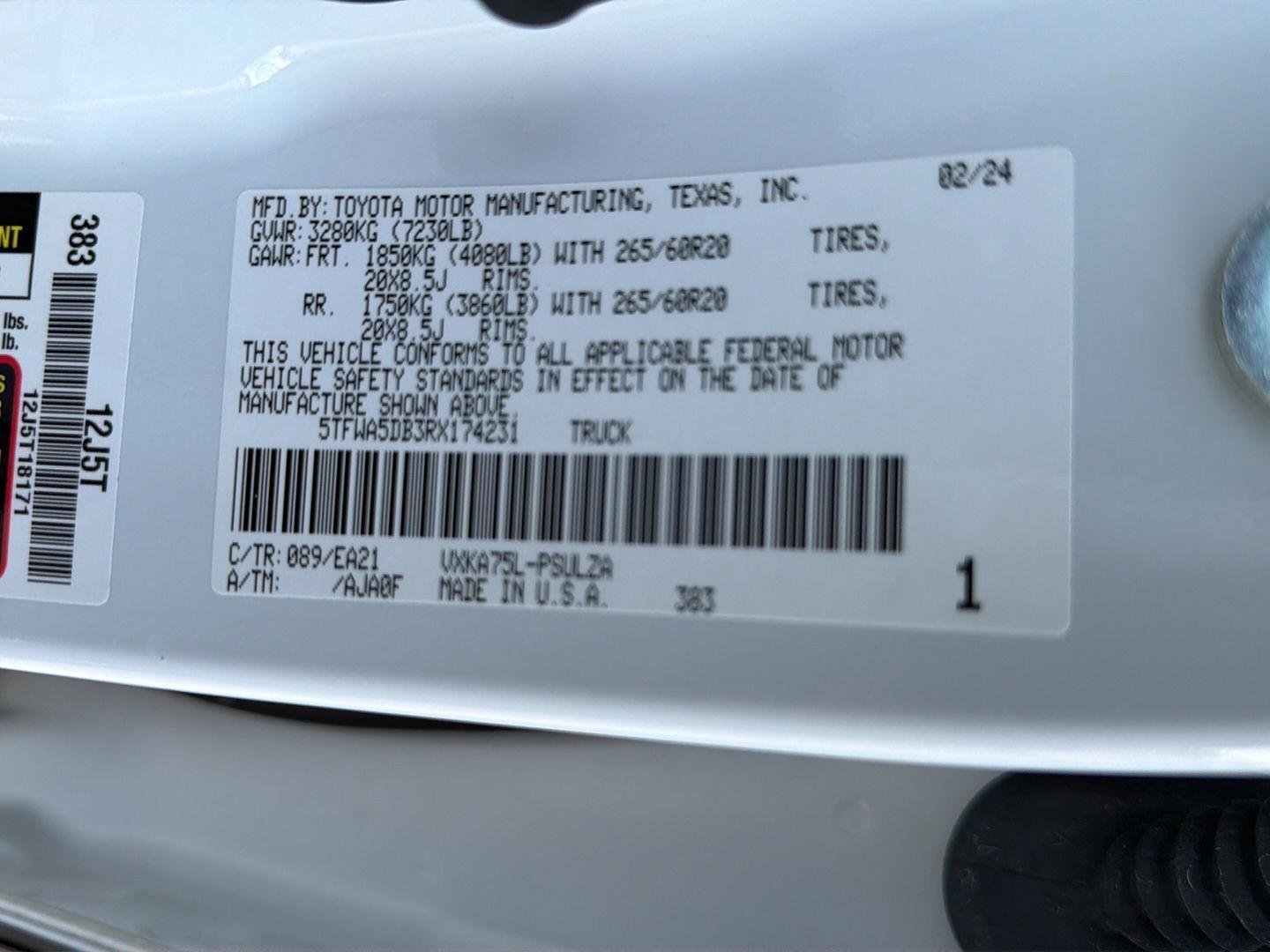 Used 2024 Wind Chill Pearl Toyota Limited image 43