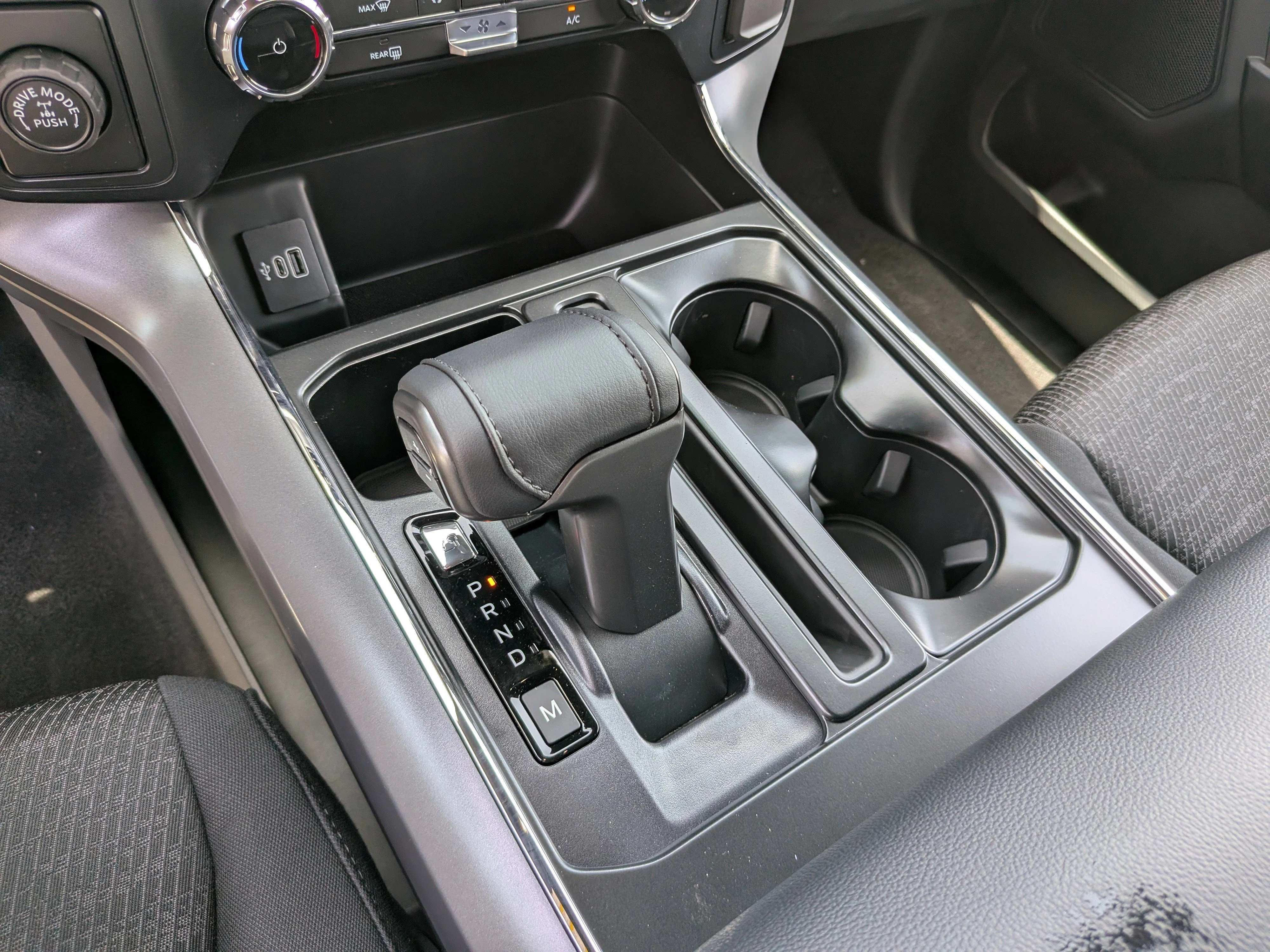 New 2026 Oxford White Ford XLT image 22