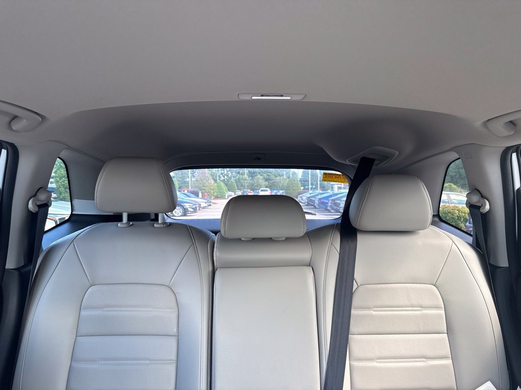 Used 2025 White Honda EX-L image 13
