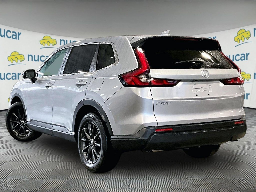 Used 2026 Silver Honda EX-L image 4