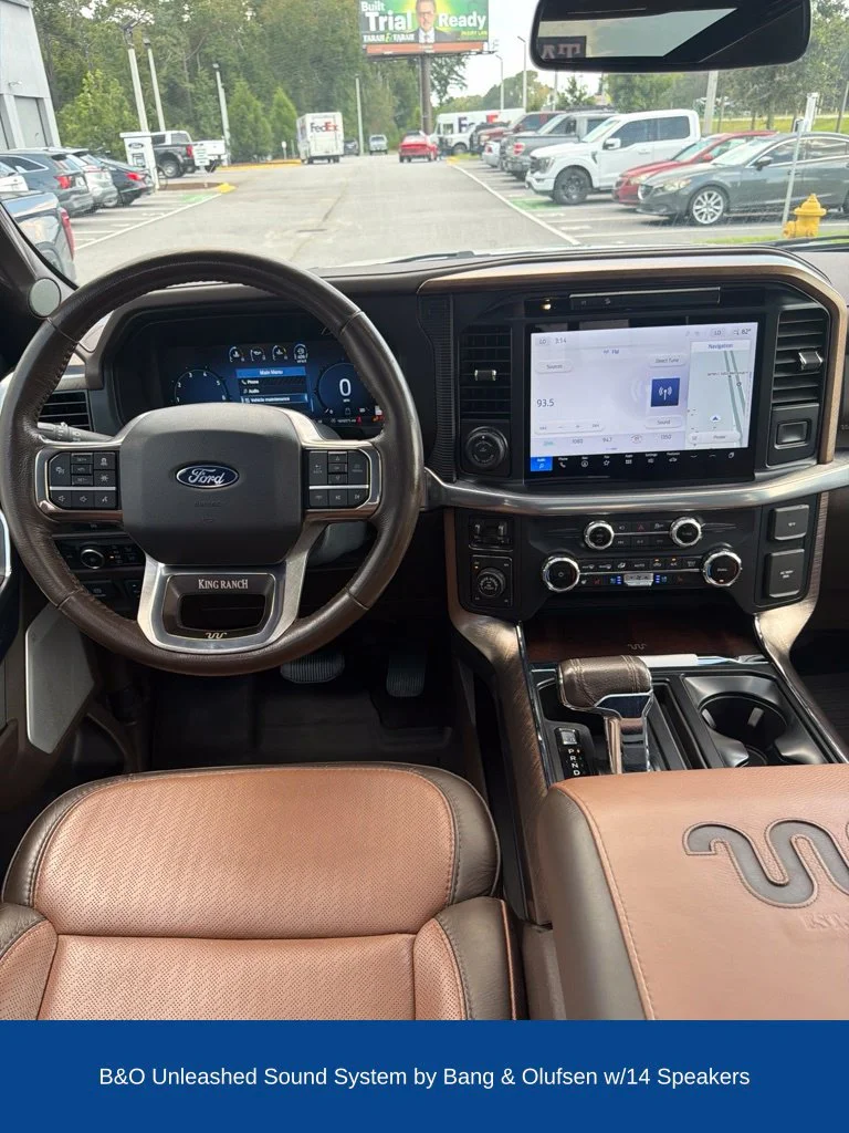 Used 2025 Star White Ford King Ranch image 12