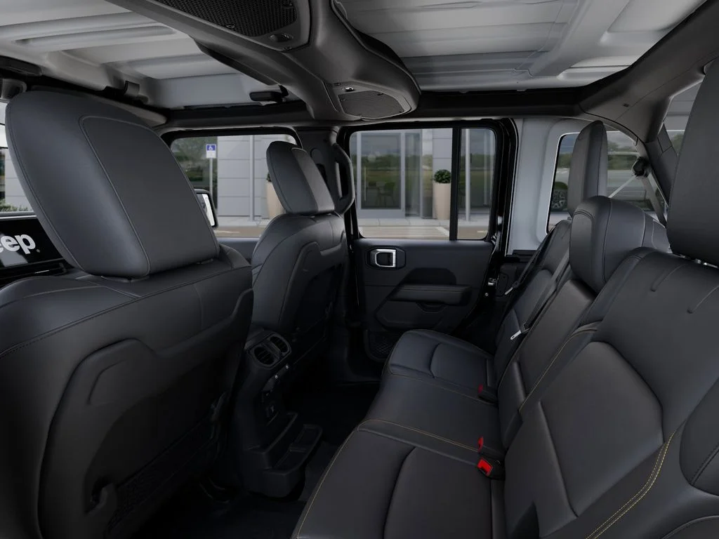 2025 Jeep Wrangler 4-Door Sahara - Photo 23