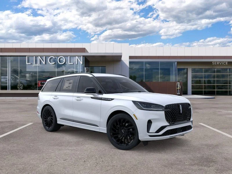 New 2026 Pristine White Metallic Tri-Coat Lincoln Reserve® image 7