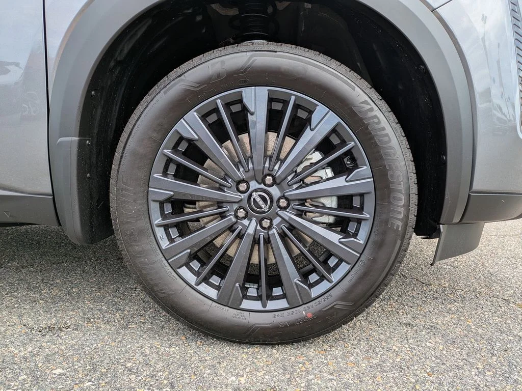New 2026 Gun Metallic Nissan SL image 11