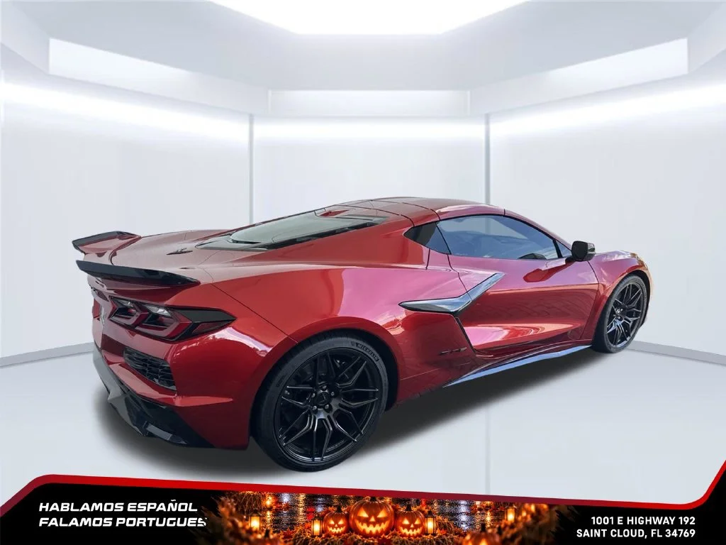 Used 2023 RED MIST METALLIC TINTCOAT Chevrolet 3LZ image 5