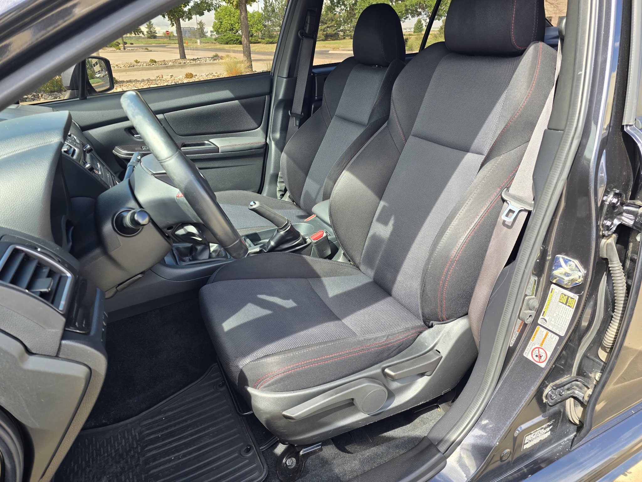 Used 2018 Dark Gray Metallic Subaru Premium image 12