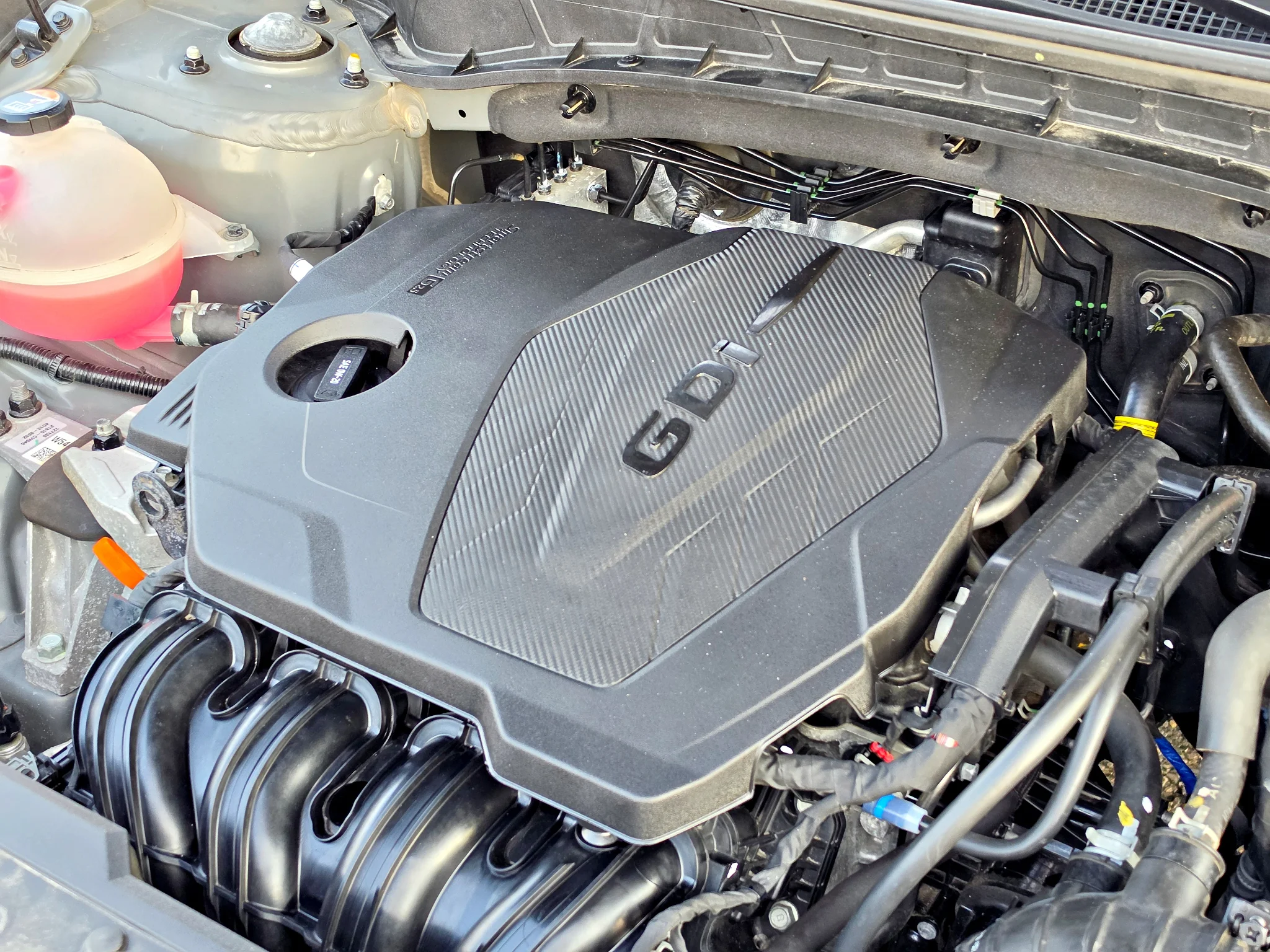 Used 2025 Hampton Gray Hyundai SEL image 28