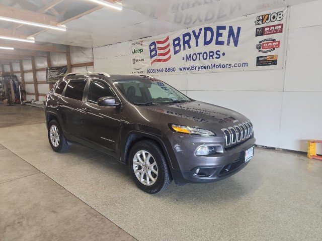Used 2018 Jeep Cherokee Latitude Plus with VIN 1C4PJMLB9JD578706 for sale in Beloit, WI