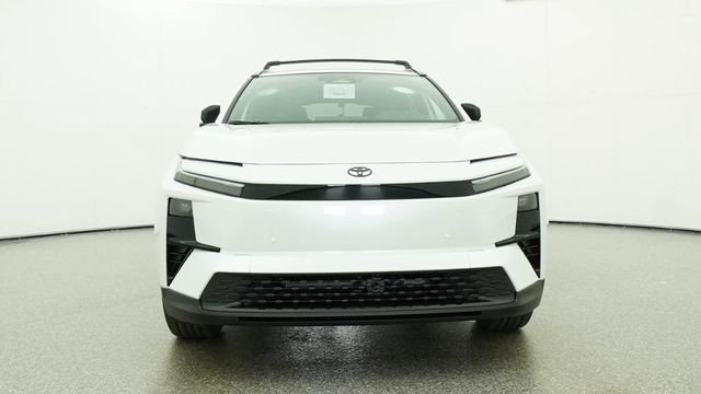 New 2026 Wind Chill Pearl Toyota SE image 2