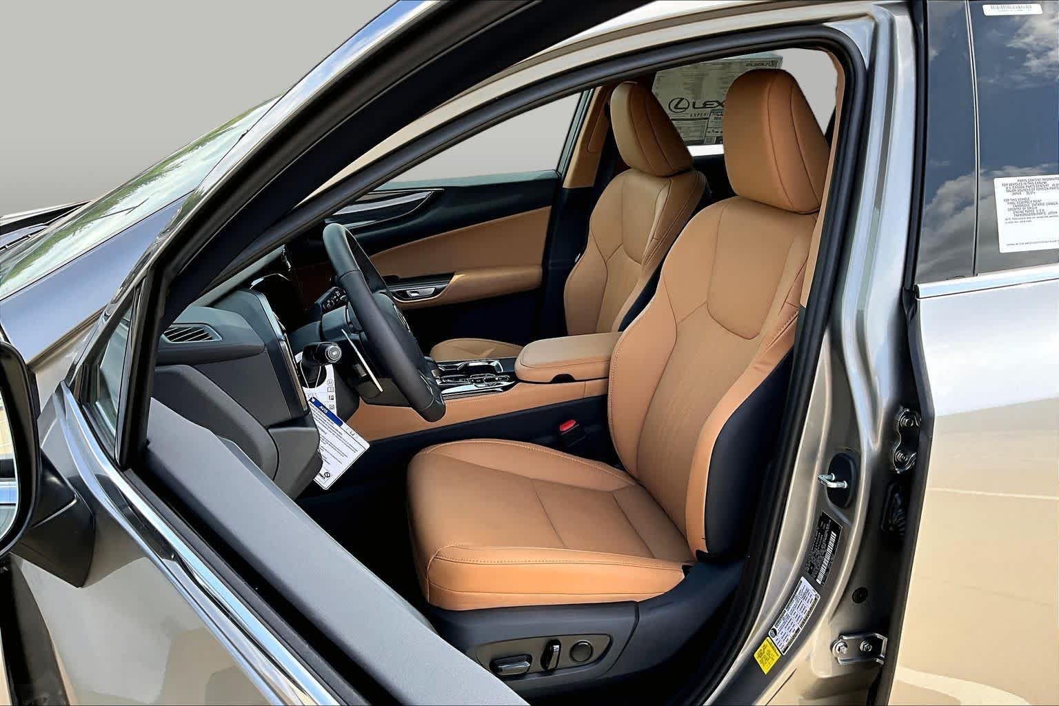 New 2026 Atomic Silver Lexus PREMIUM image 9