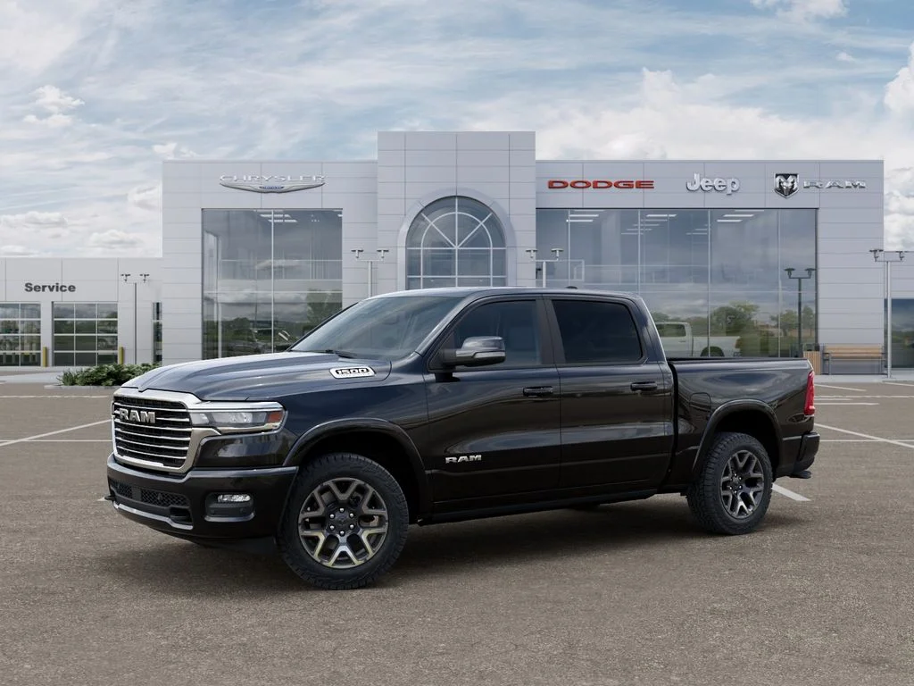 New 2026 Diamond Black Crystal Pearl-Coat Exterior Paint RAM Laramie image 2