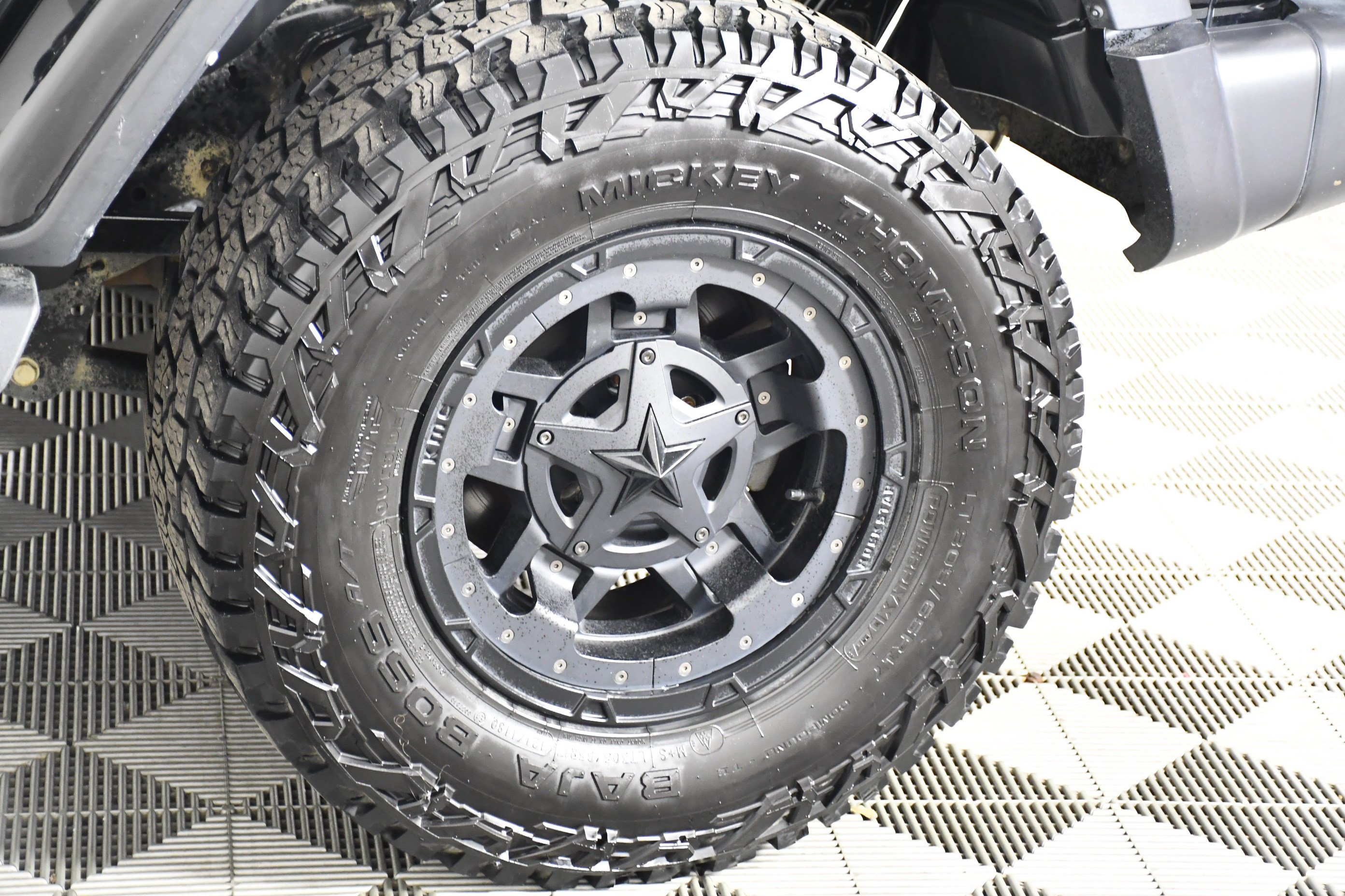 Used 2021 Black Clearcoat Jeep Unlimited Sahara image 50