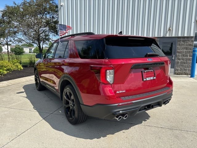 2023 Ford Explorer ST - Photo 9