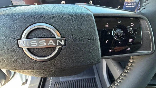New 2026 Everest White Pearl TriCoat Nissan SV image 20