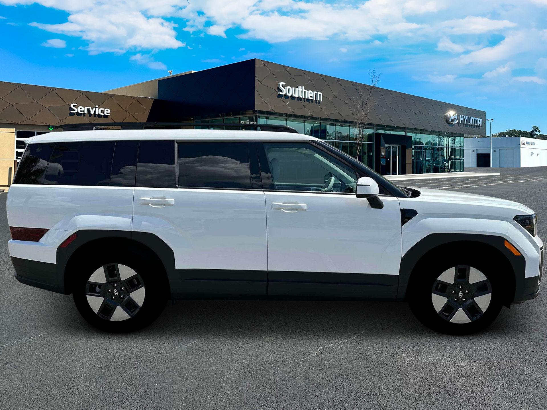New 2026 White Hyundai SEL image 9