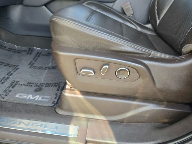 Used 2021 Black GMC Denali image 13