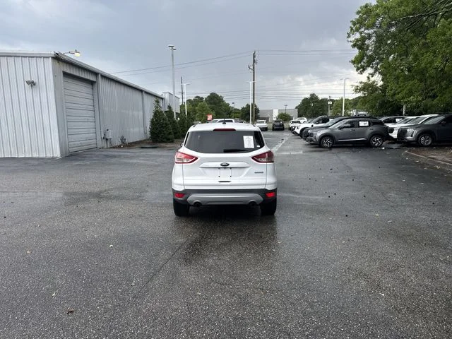 Used 2014 White Ford SE image 6