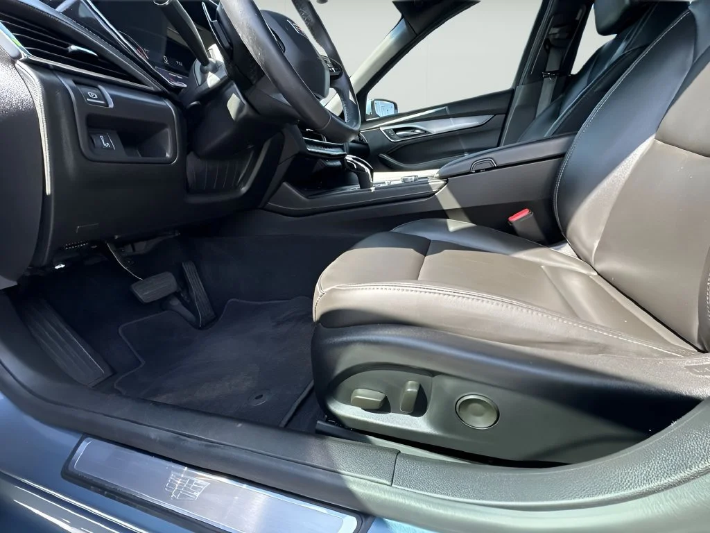 Used 2023 MIDNIGHT STEEL METALLIC Cadillac Luxury image 19