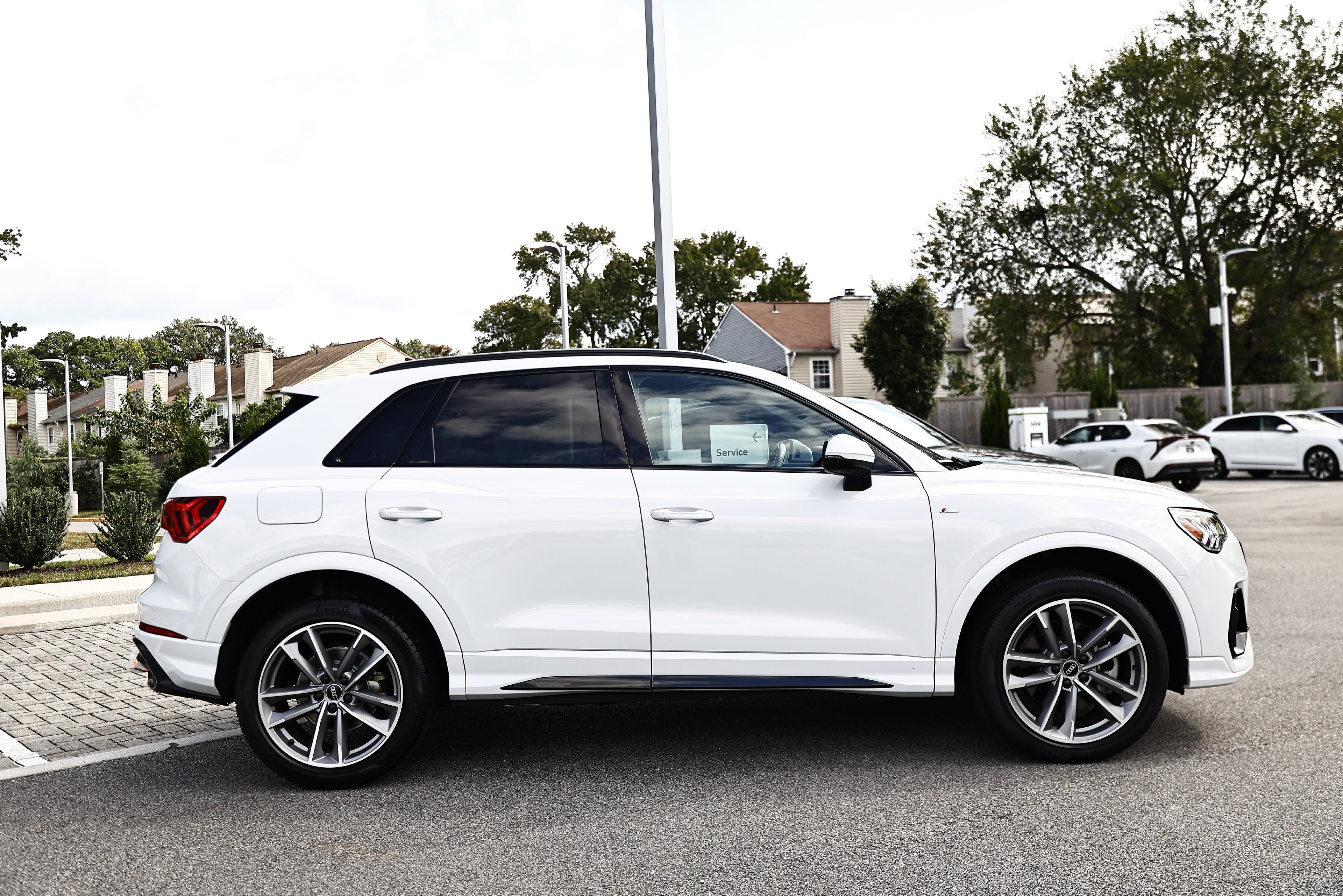 Used 2022 Glacier White Audi Premium Plus image 4