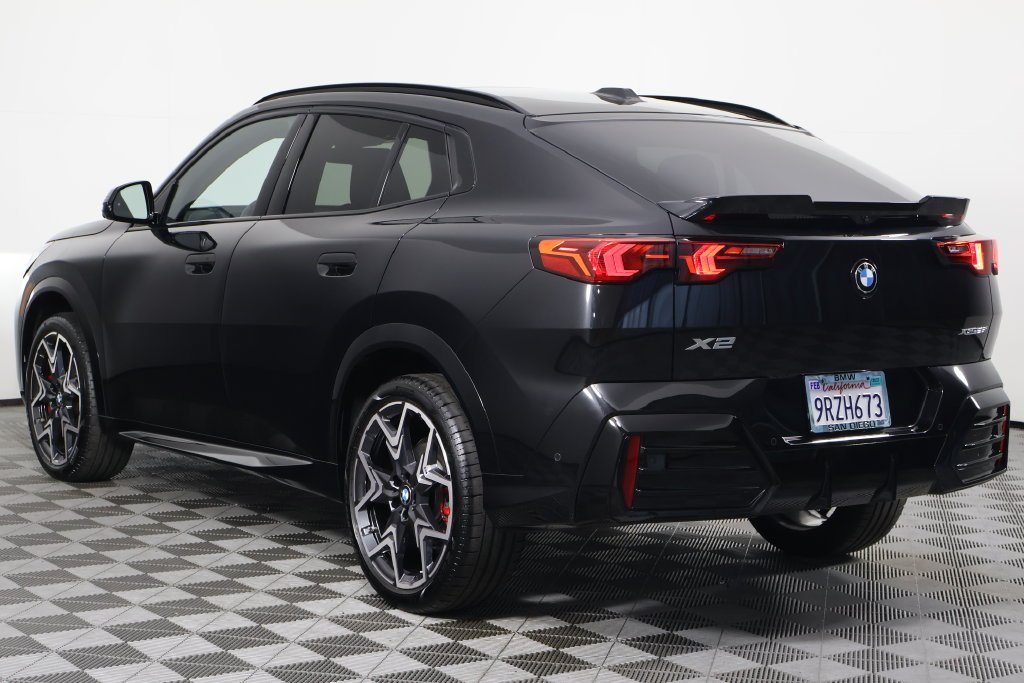 Certified Used 2025 Black Sapphire Metallic BMW xDrive28i image 6
