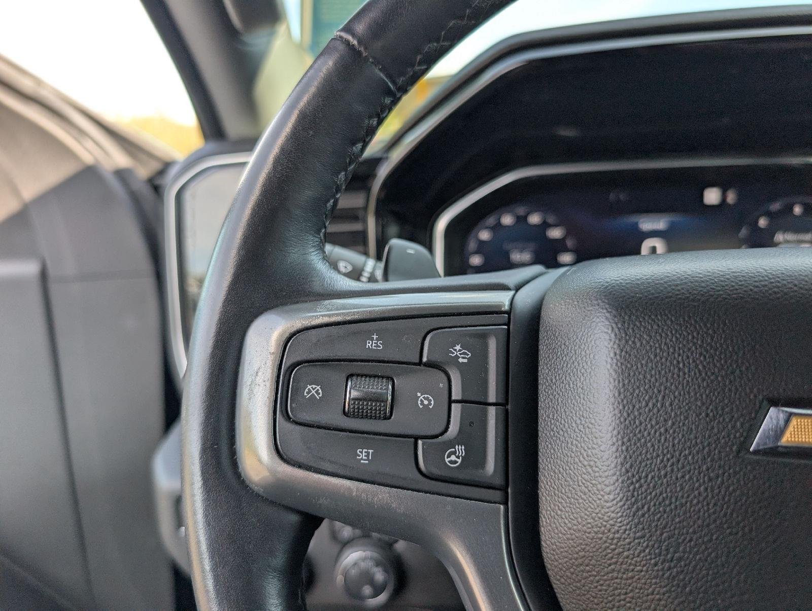 Used 2023 Northsky Blue Metallic Chevrolet LT image 11