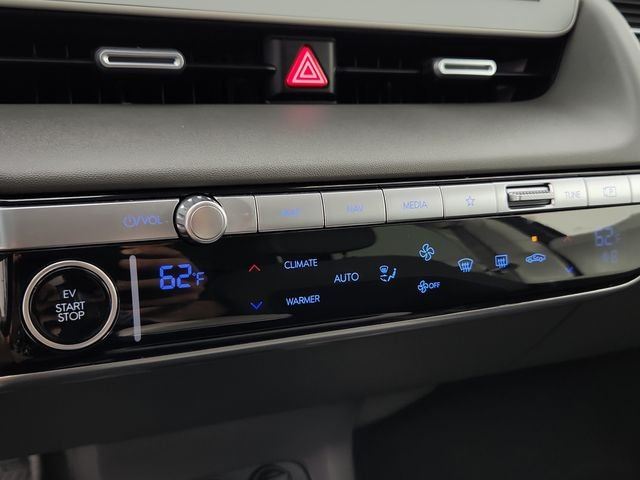 Certified Used 2024 Green Hyundai SE image 28