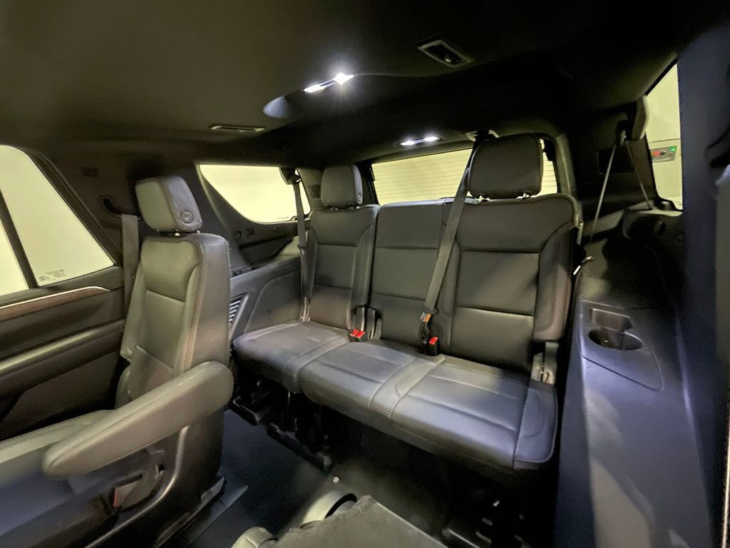 Used 2023 Dark Ash Metallic Chevrolet High Country image 15