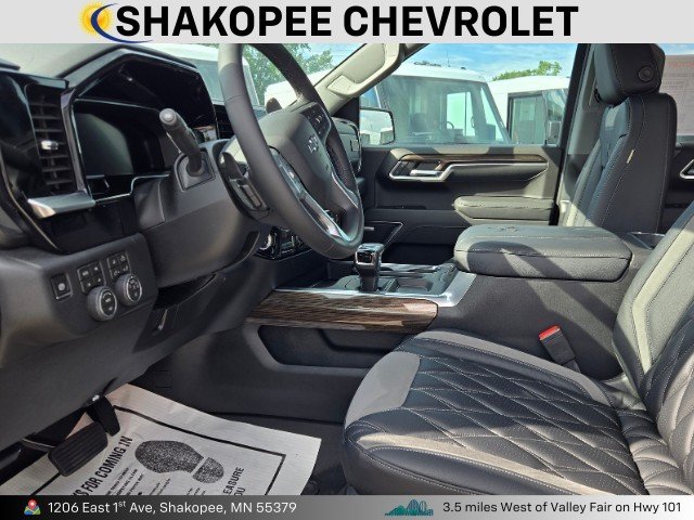 New 2026 White Sands Chevrolet RST (Black Widow Edition)  image 12