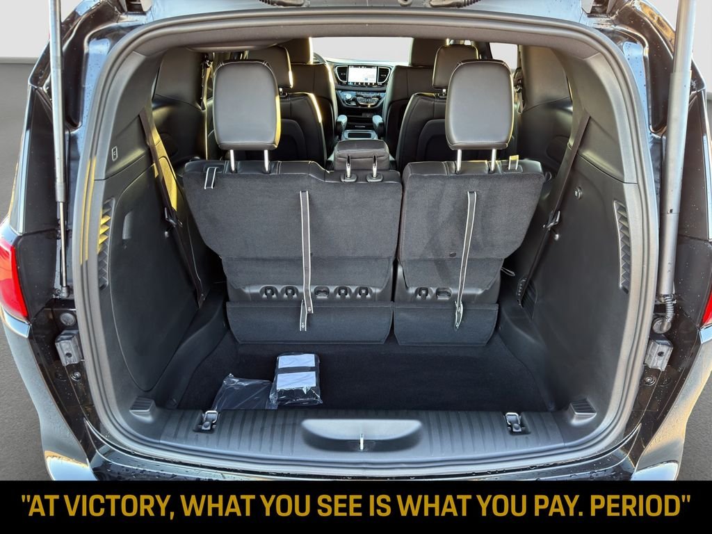 2026 Chrysler Voyager LX - Photo 24