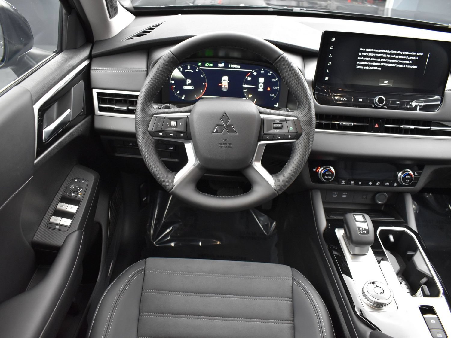 New 2026 Graphite Gray Mitsubishi SE 1.5T 2WD image 16