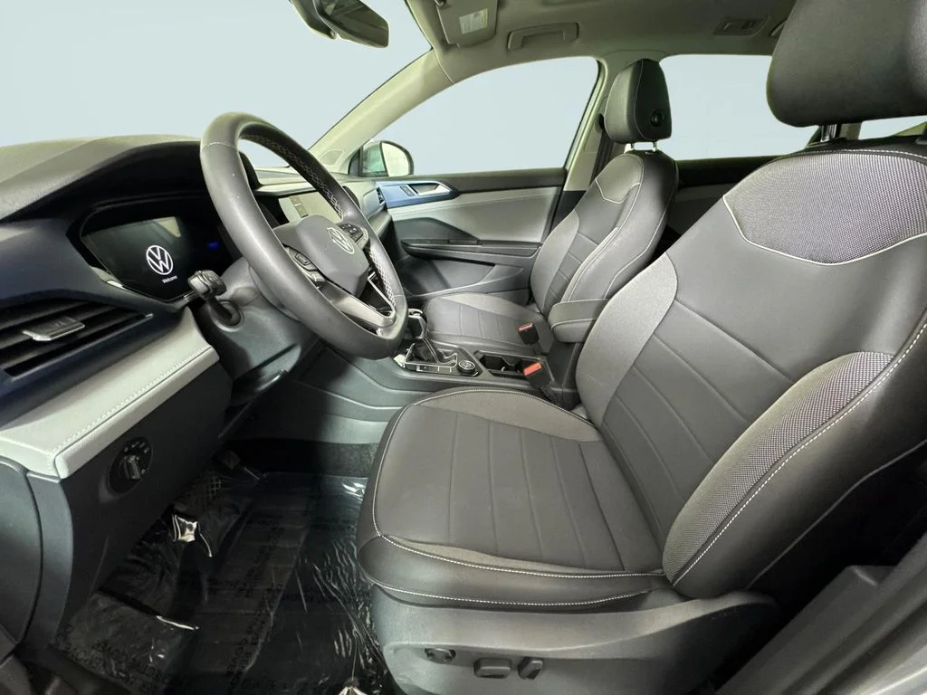 Used 2024 Silver Volkswagen 1.5T SE image 6